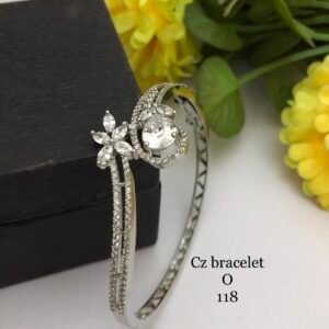 Fine stone Bracelet