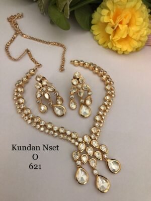 Kundan Sets