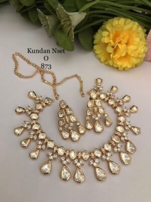 Kundan Sets