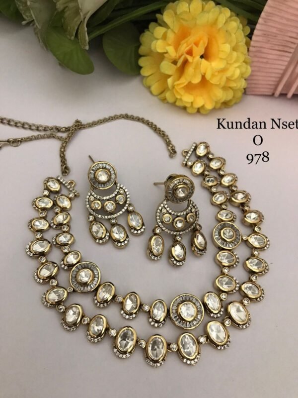 Kundan Sets